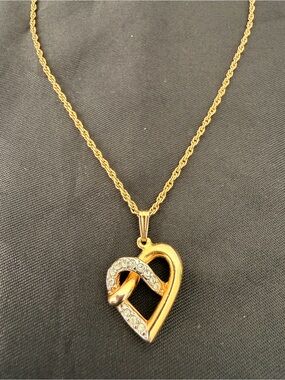 Auth Mario Valentino Heart Pendant Crystal Necklace